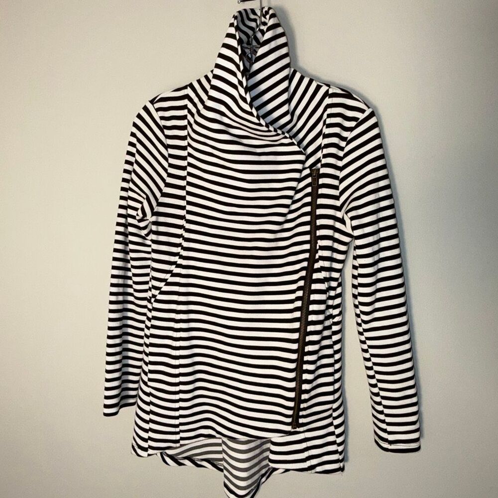 My Beloved Women’s Striped Waterfall Jacket‎ Cardigan – Black White Asymmetrical